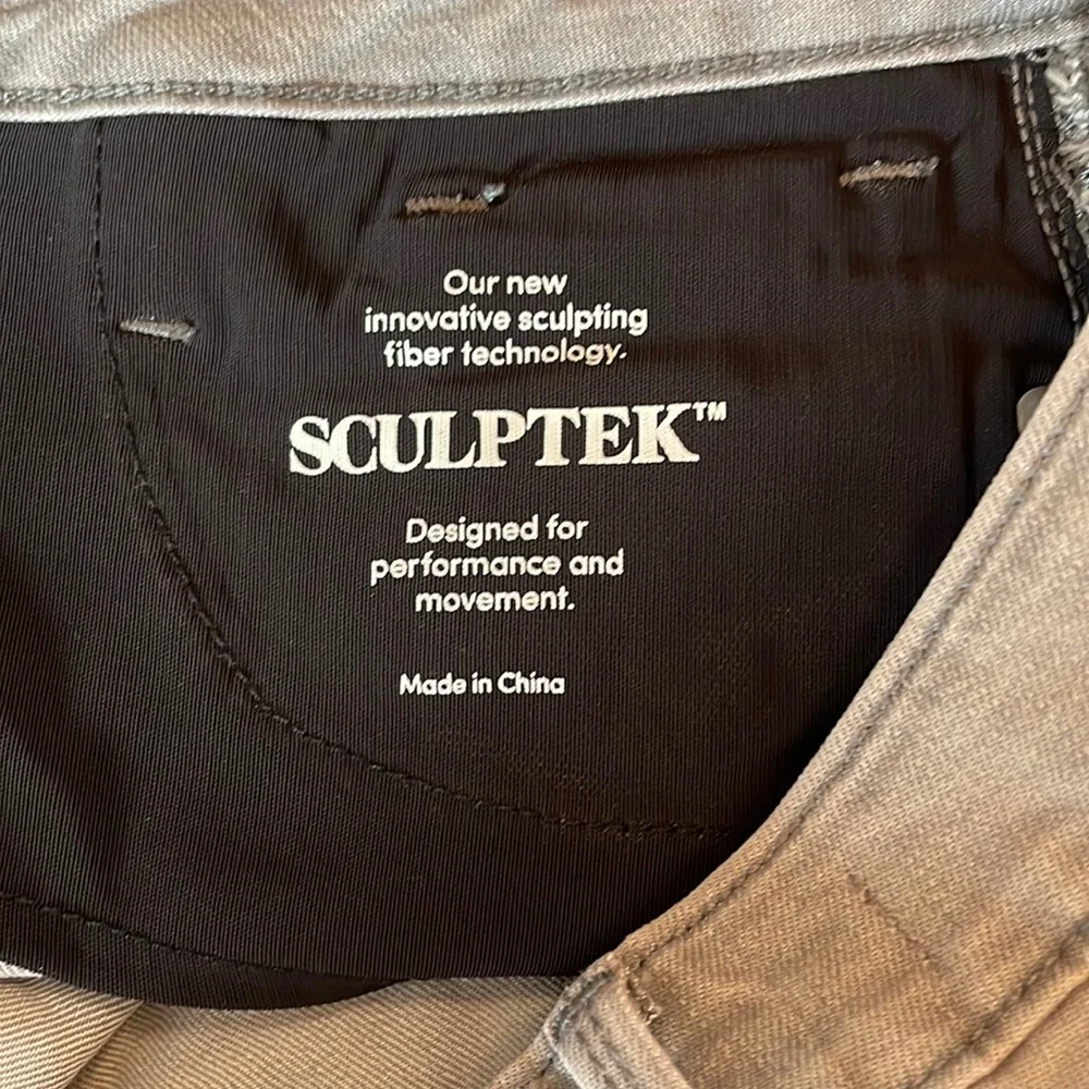 ATHLETA NWOT SCULPTEK SKINNY CROP JEAN GRANITE WASH, SZ 8 RUNS SMALL TO SZ 6 - Picture 7 of 7